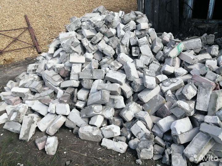 Кирпич б/у