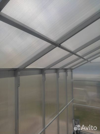 Теплица С двускатной крышей