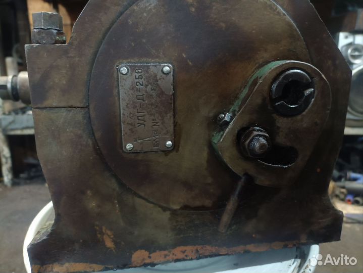 Делительная головка удг 250