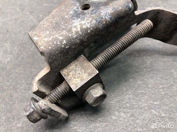 Натяжитель генератора Mitsubishi Carisma DA1A 4G92