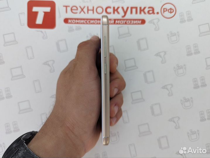 Xiaomi Redmi 4X, 4/64 ГБ