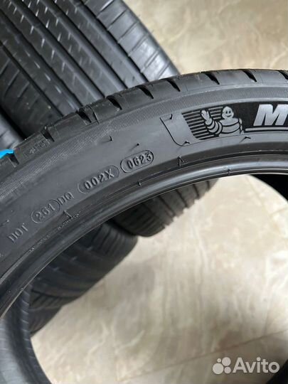 Michelin Pilot Sport 4 SUV 295/35 R23 108Y