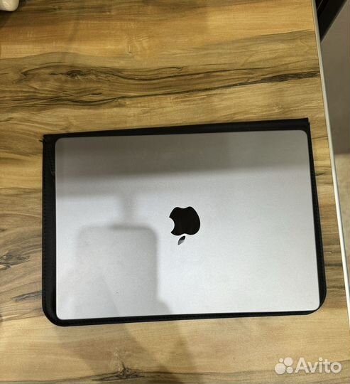Apple macbook pro 14 m1 pro 16/512
