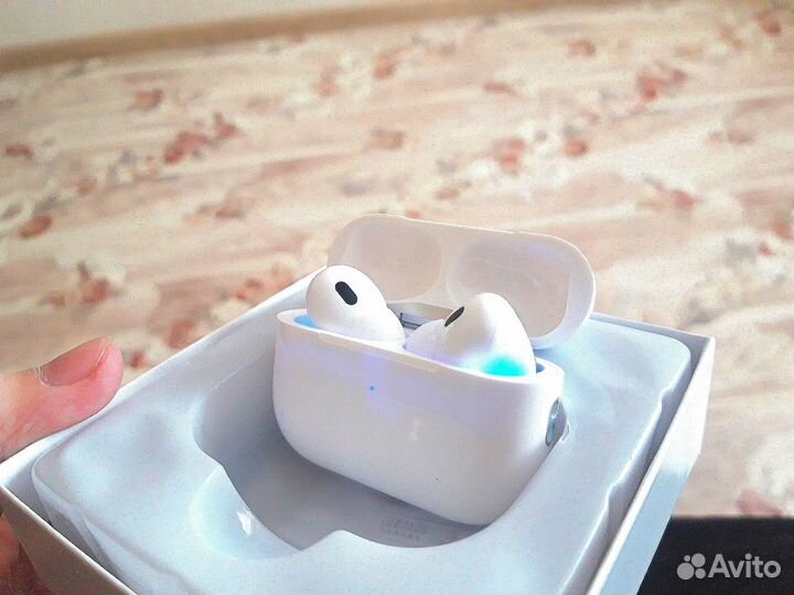 Беспроводные AirPods Pro