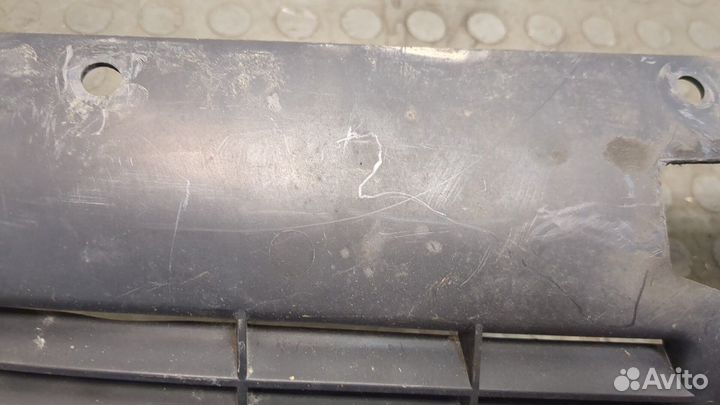 Решетка радиатора Peugeot 206, 2000