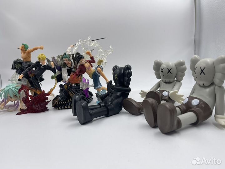 Фигурки аниме Kaws геншин