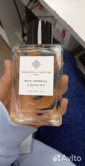 Essential parfums paris bois imperial refillable 1