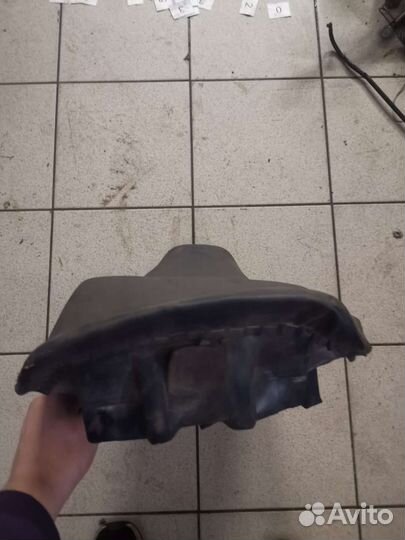 Сиденье Kawasaki ZZR 400 1