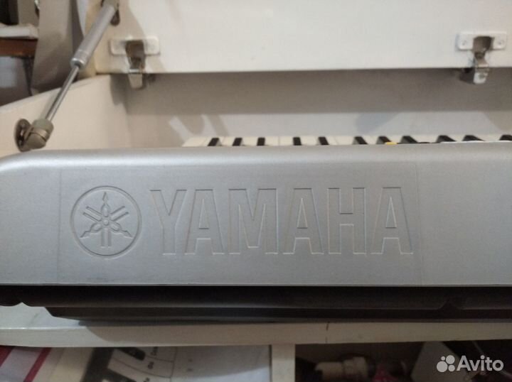 Синтезатор yamaha psr e323