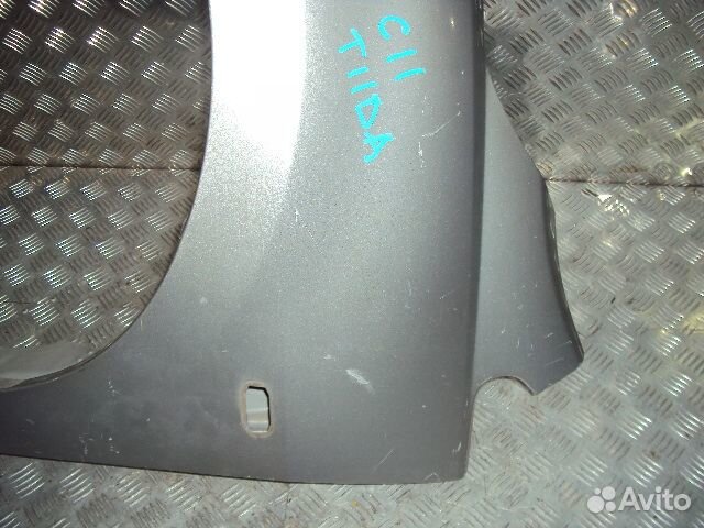 Крыло Tiida (07-12) пер L б\у (арт. F3101ED0MA)