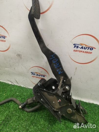 Педаль сцепления Mitsubishi Asx SUV 1.6 4A92 2014