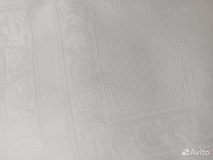 Белая скатерть