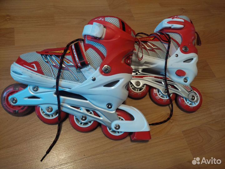 Роликовые коньки и защита 33-37