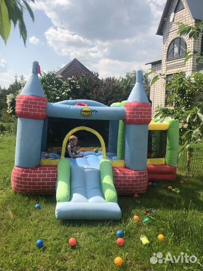Надувной батут с горкой