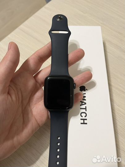Часы apple watch se 44 mm