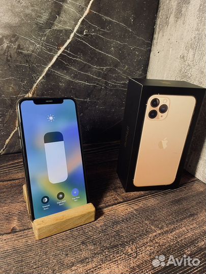 iPhone 11 Pro, 64 ГБ