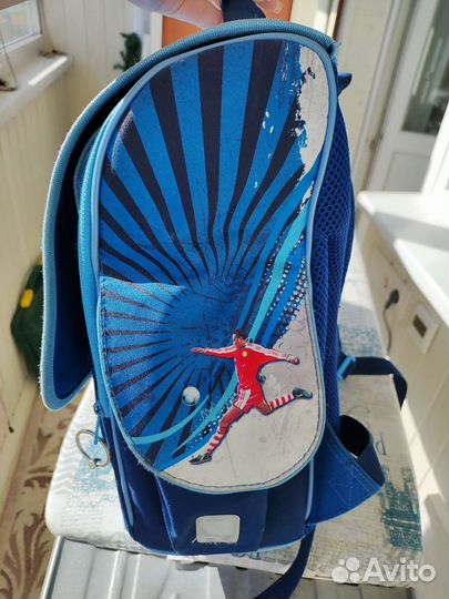 Портфель школьный