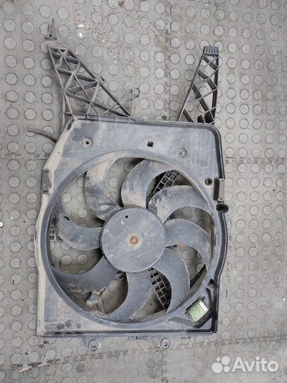 Вентилятор радиатора Opel Corsa D, 2010