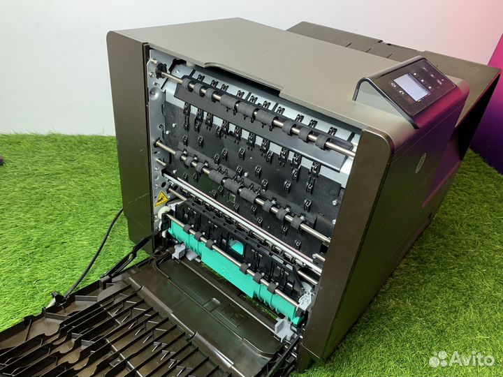 Принтер HP Officejet pro X451DW (на запчасти)