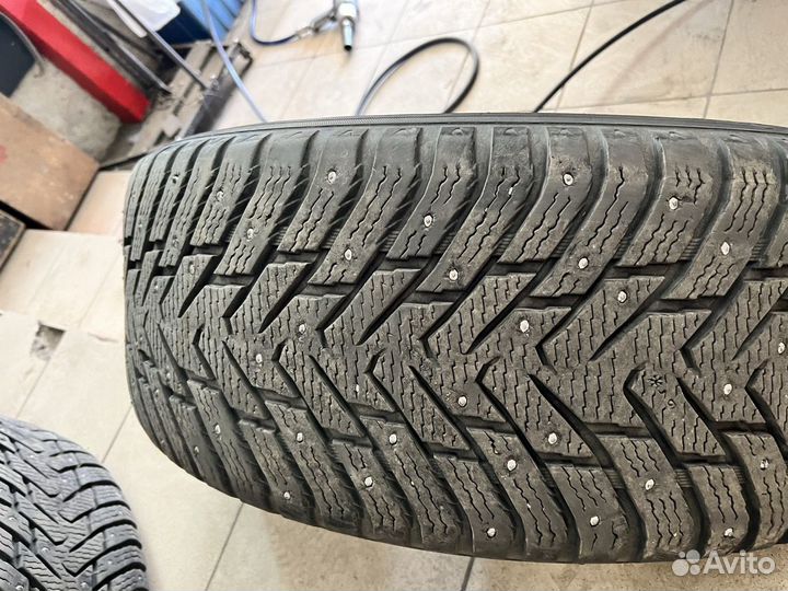 Nokian Tyres Hakkapeliitta 8 SUV 285/60 R18 116T