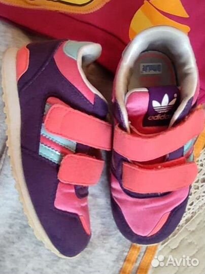 Вещи. Adidas 3-4 года на девочку