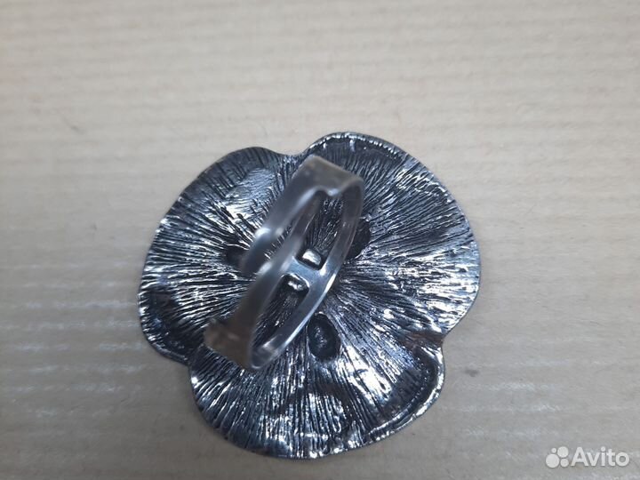 Серебряное кольцо