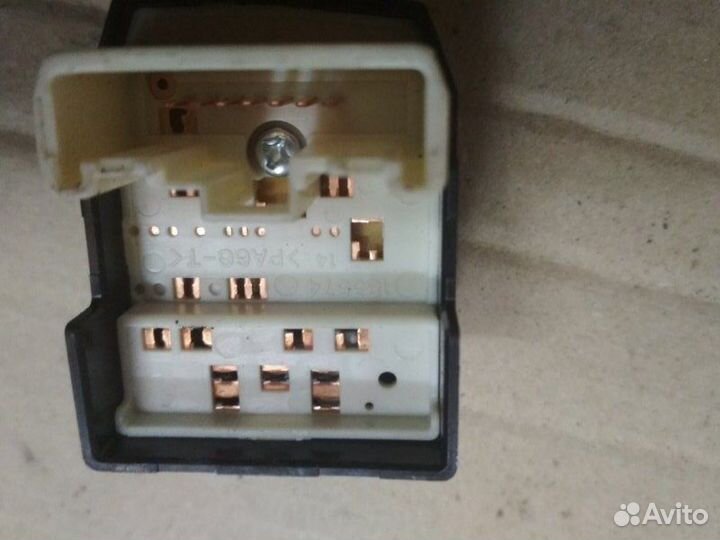 Джойстик регулировки зеркал Toyota Sienna III