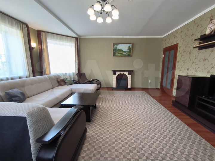 3-к. квартира, 95,2 м², 2/3 эт.