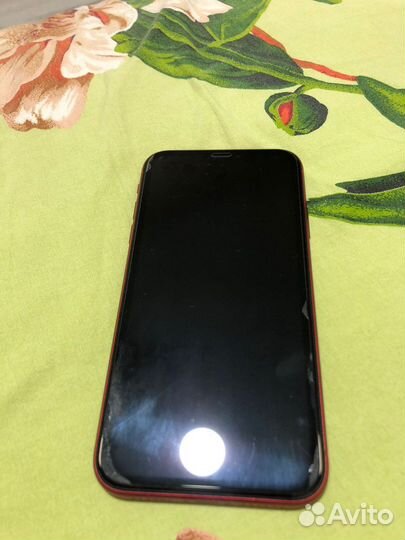 Телефон iPhone хр 128 гб