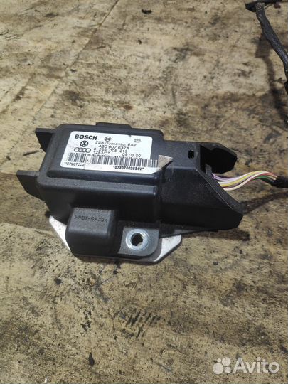 Датчик ускорения Volkswagen Passat (B5) V (1996–20