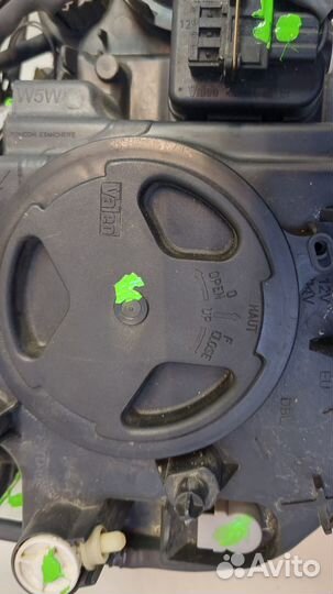 Фара (передняя) Volvo XC90, 2010