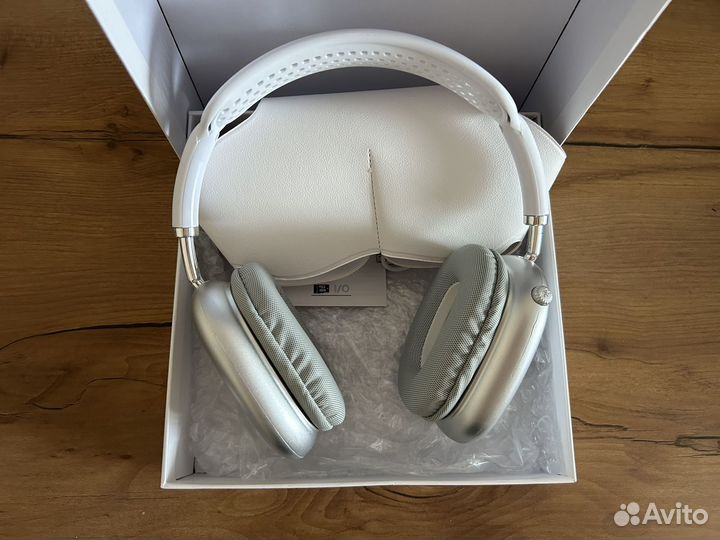 Беспроводные наушники