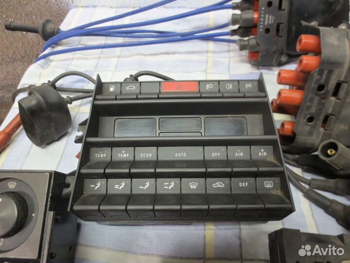 Альфа Ромео 164 пластмасса салона