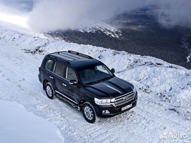 Плёнка для оклейки задних фонарей Toyota LC 200 (F