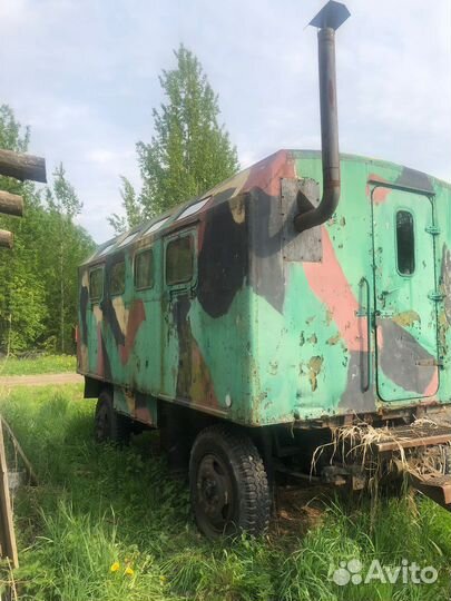 Вагончик для проживания на колесах бытовка кунг