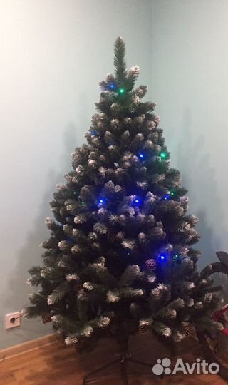 Ель искусственная