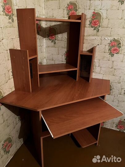 Компьютерный стол бу