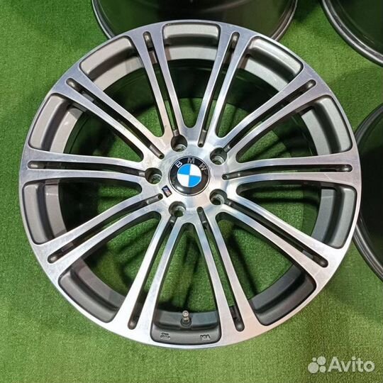 Диски BMW M3 220 стиль r19 8.5 9.5 et15 комплект