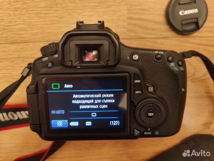 Зеркальный фотоаппарат Canon 60D