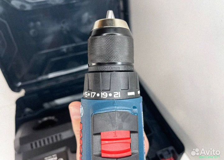 Аккумуляторный шуруповерт