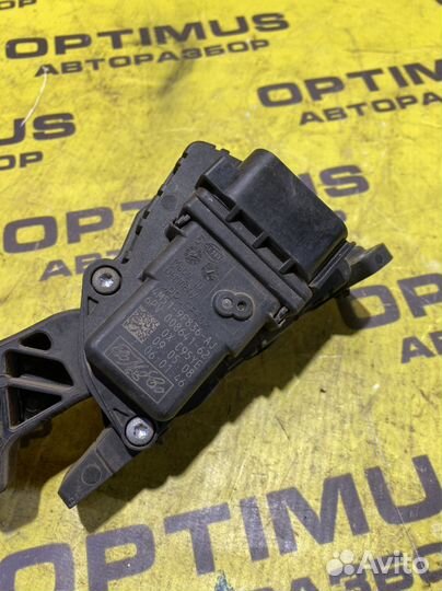 Педаль Газа Mazda 3 BK