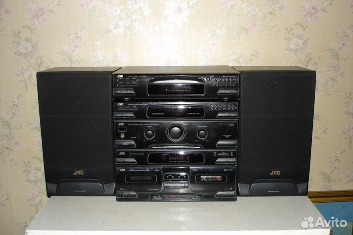 Продаю музыкальные центры