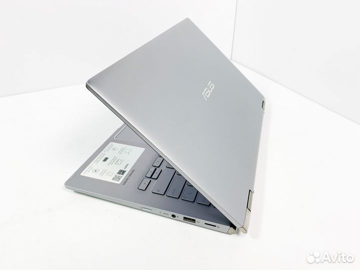 Ноутбук Asus Ryzen 5/8Gb/256Gb