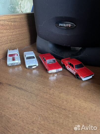 Продаю машинки Hot Wheels