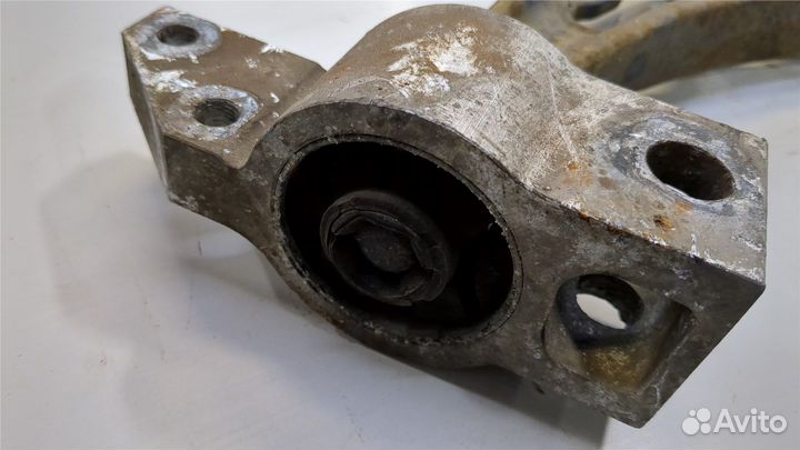 Рычаг подвески Volkswagen Touran, 2006