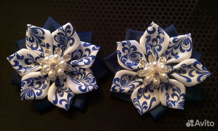 Банты, заколки, ободки - украшения для волос