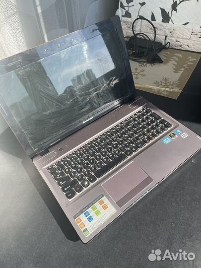 Lenovo Y570