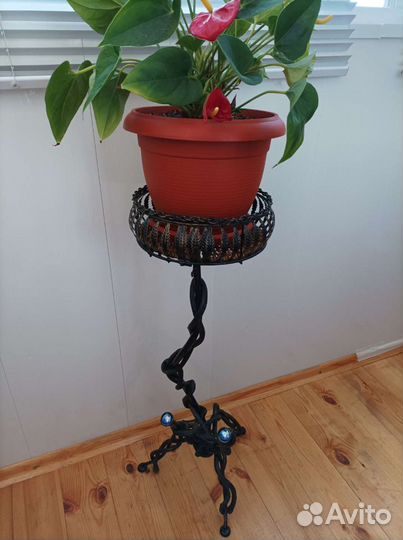 Подставка для цветов