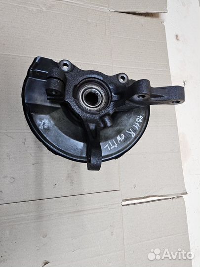 Кулак поворотный правый Mitsubishi Outlander (GF)