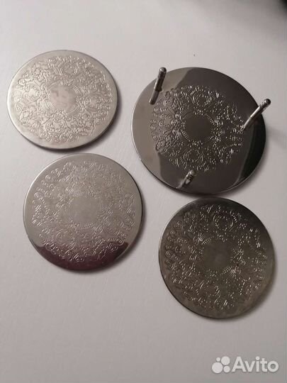 Набор подставок под стаканы